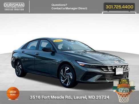 Used 2025 Hyundai Elantra Sport image 1