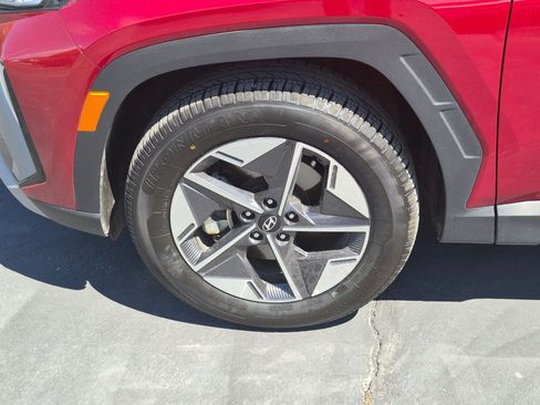 Used 2025 Hyundai Tucson SEL AWD/4WD image 14