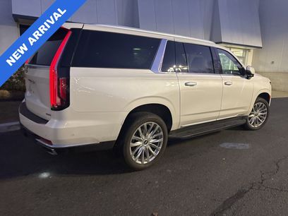 Used 2022 Cadillac Escalade ESV Premium Luxury