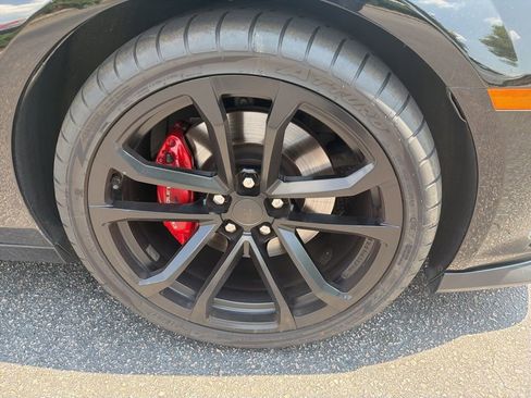Used 2015 Chevrolet Camaro SS w/ SS Performance Package RWD image 5