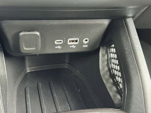 Certified 2023 Chevrolet TrailBlazer LT FWD image 23
