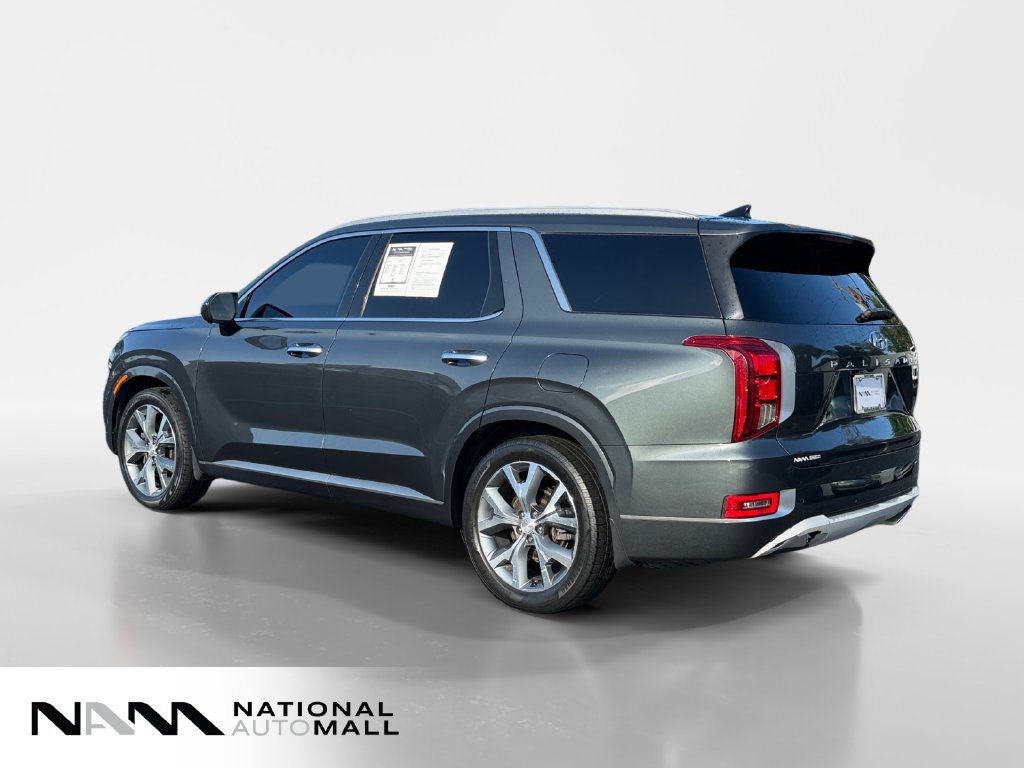 Used 2021 Hyundai Palisade Limited FWD image 3