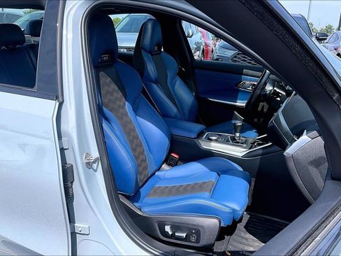 Used 2022 BMW M3 w/ Executive Package RWD image 9