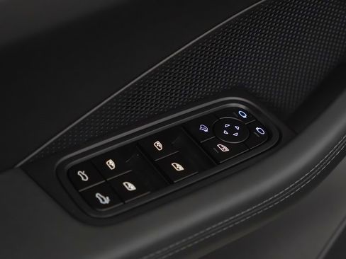 New 2025 Porsche Macan Turbo Electric image 24