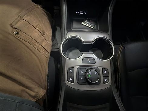 Used 2023 GMC Terrain AT4 w/ Tech Package image 21