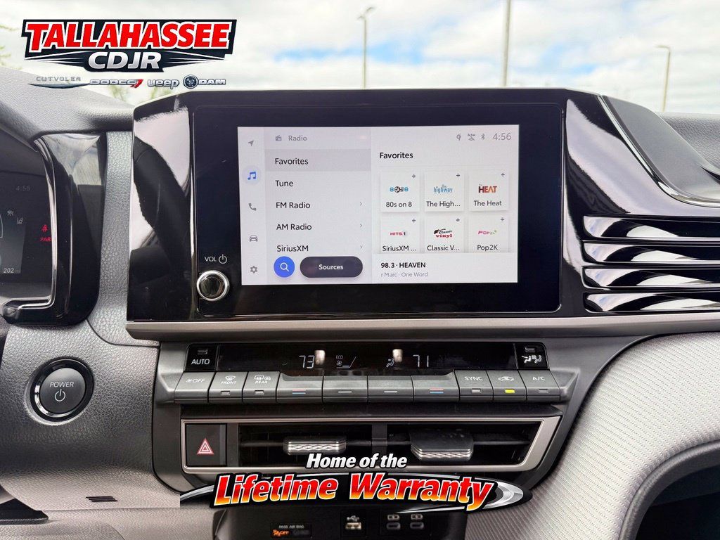 Used 2025 Toyota Camry SE w/ Convenience Package FWD image 26