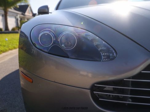 Used 2012 Aston Martin V8 Vantage Roadster image 47