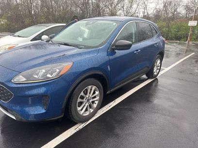 Used 2022 Ford Escape SE w/ Convenience Package