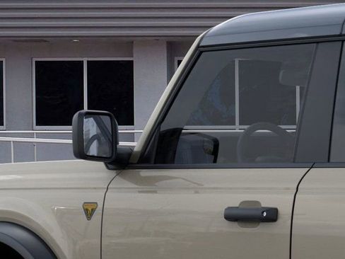 New 2025 Ford Bronco Badlands image 22