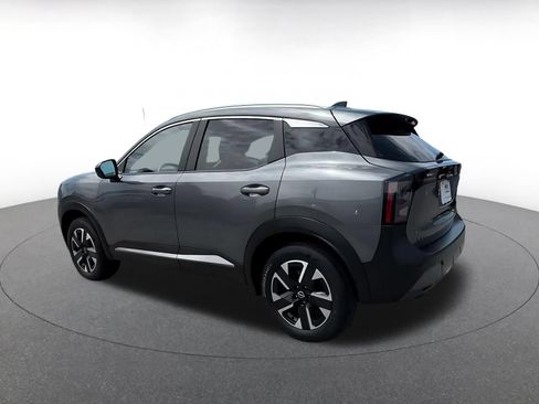 Used 2026 Nissan Kicks SV w/ Cold Weather Package AWD/4WD image 10
