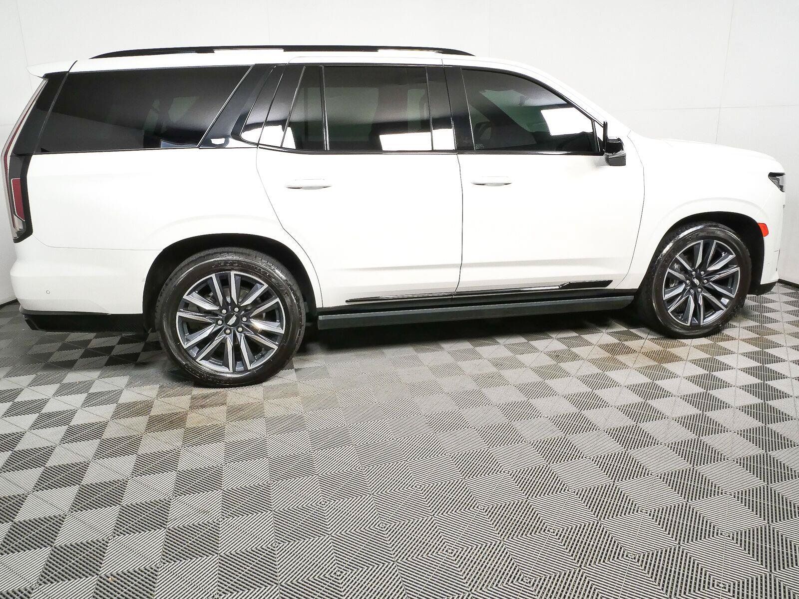 Used 2023 Cadillac Escalade Sport w/ Touring Package AWD/4WD image 28