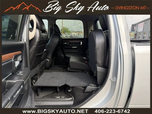 Used 2016 RAM 2500 Laramie w/ Convenience Group AWD/4WD image 21