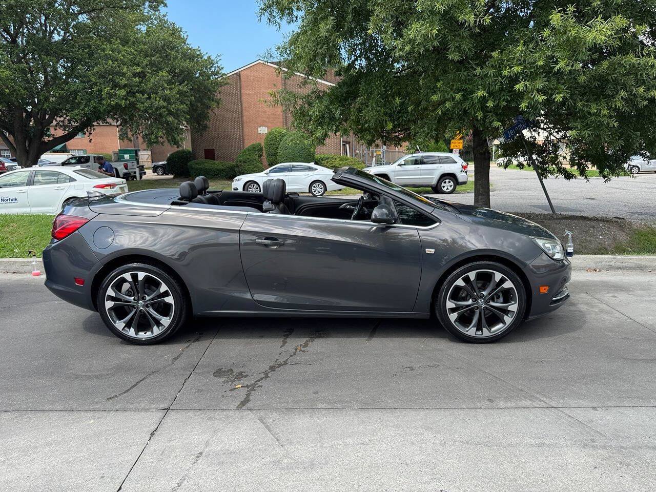 Used 2016 Buick Cascada Premium FWD image 3