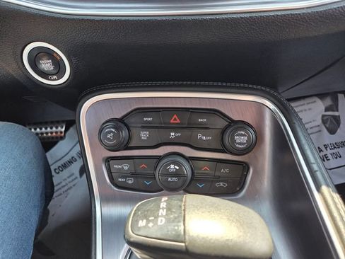 Used 2016 Dodge Challenger R/T RWD image 25