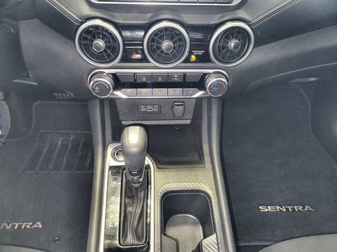 Used 2023 Nissan Sentra SV FWD image 19