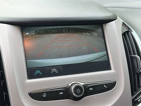 Used 2016 Chevrolet Cruze LS FWD image 28