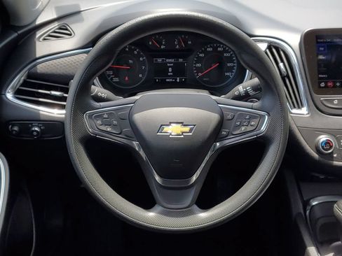 Certified 2019 Chevrolet Malibu LT FWD image 25