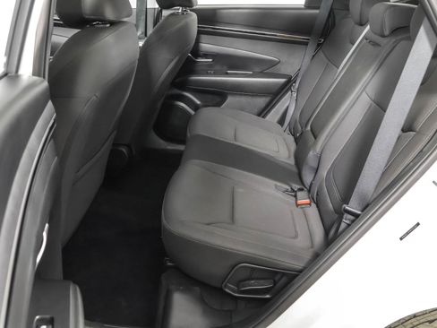 Used 2023 Hyundai Tucson SE image 34