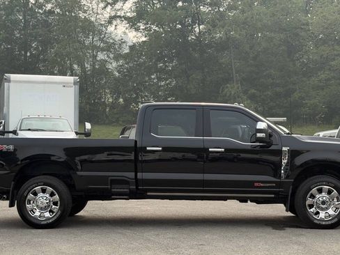 Used 2024 Ford F350 King Ranch w/ Chrome Package AWD/4WD image 3