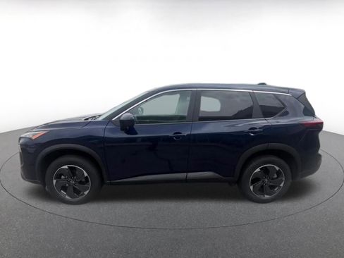 Used 2025 Nissan Rogue SV AWD/4WD image 8