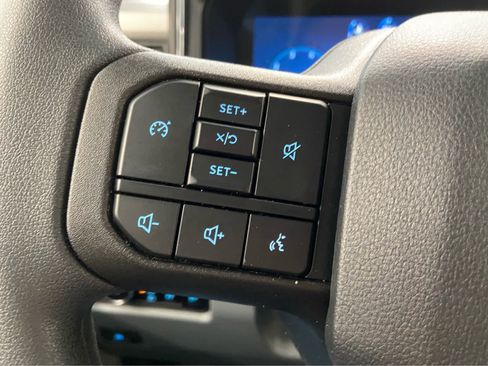 New 2026 Ford F250 XLT w/ XLT Premium Package AWD/4WD image 18