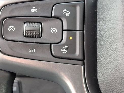 Used 2024 Chevrolet Tahoe Premier AWD/4WD image 27