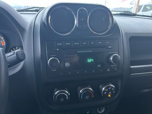 Used 2017 Jeep Patriot High Altitude image 22