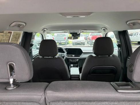 Used 2025 Chevrolet TrailBlazer LT FWD image 31