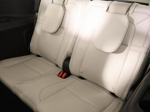 New 2026 Lincoln Aviator Reserve image 13