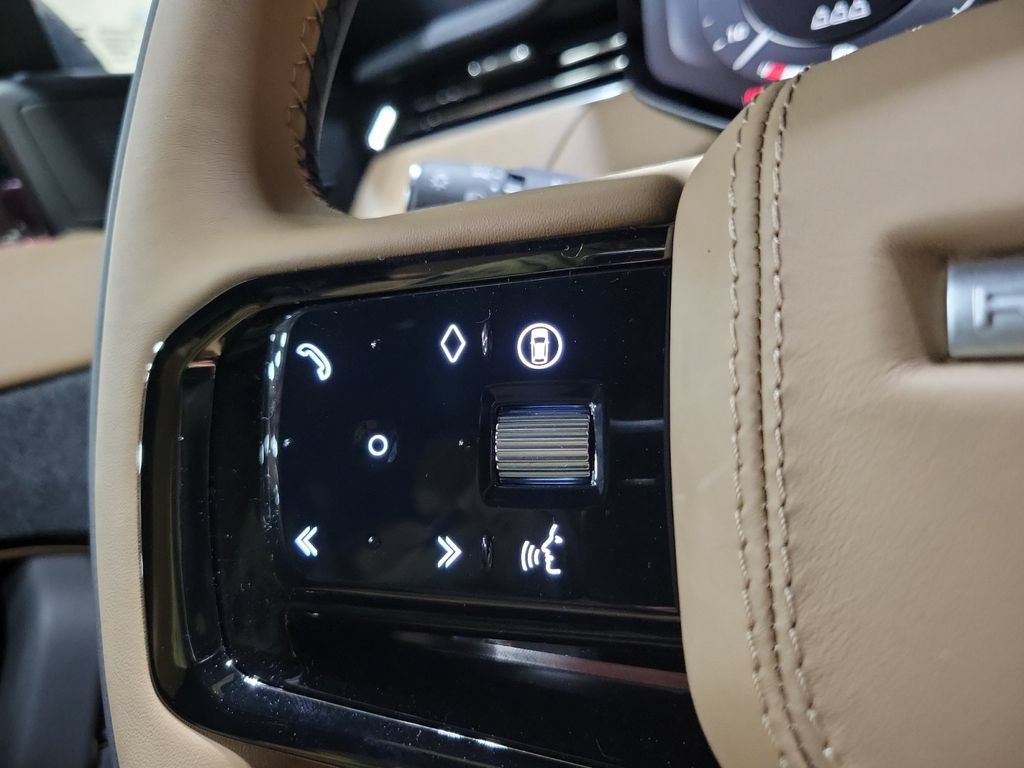 New 2025 Land Rover Range Rover Sport Dynamic SE AWD/4WD image 15