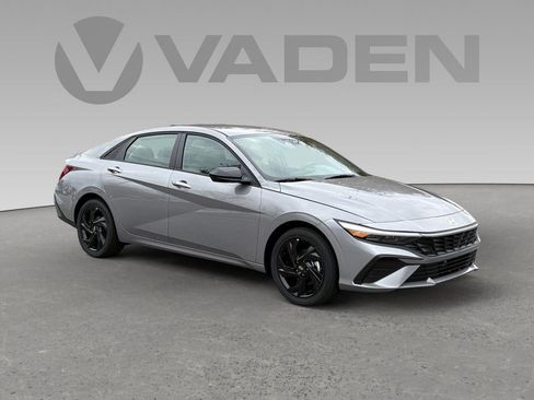 New 2026 Hyundai Elantra Sport FWD image 53
