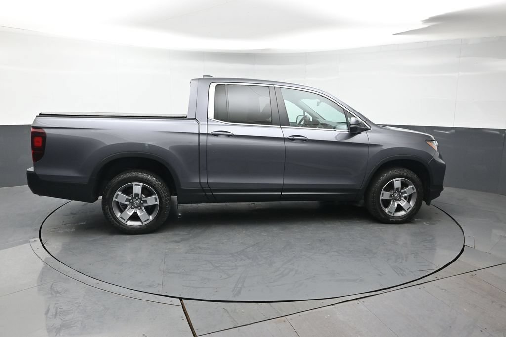 Certified 2025 Honda Ridgeline RTL image 7