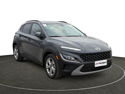 Used 2023 Hyundai Kona SEL image 9