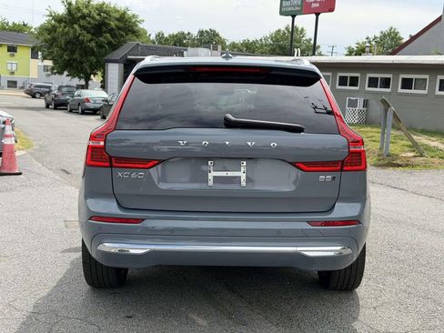 Used 2023 Volvo XC60 B5 Plus AWD/4WD image 21