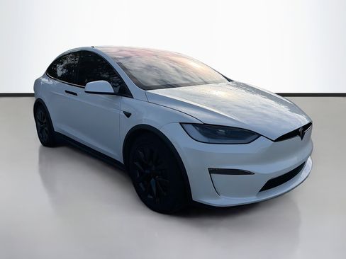 Used 2024 Tesla Model X Base image 7