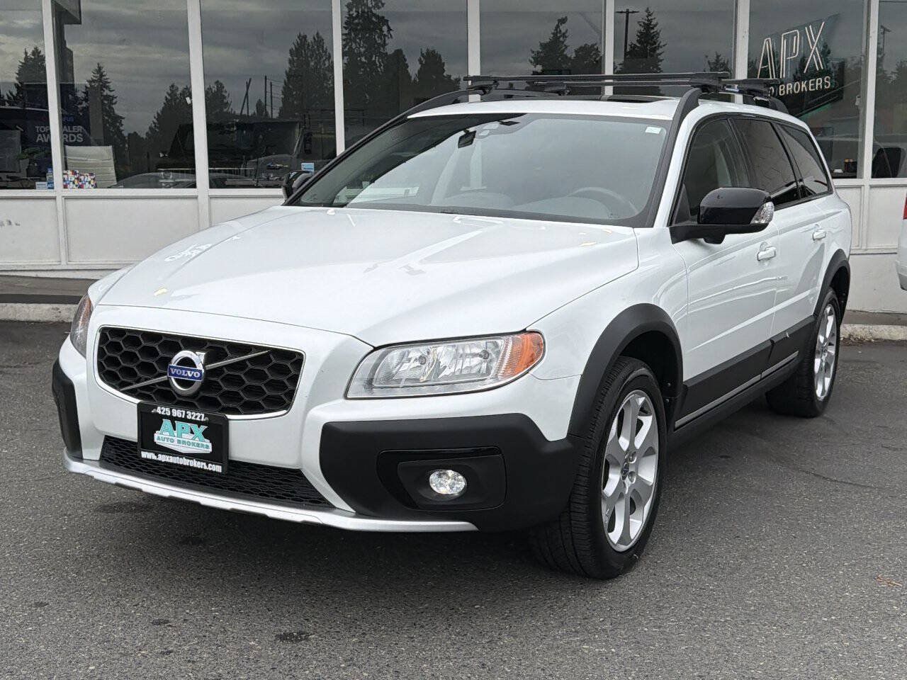 Used 2016 Volvo XC70 T5 Premier w/ Proximity Package AWD/4WD image 1