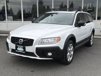 Used 2016 Volvo XC70 T5 Premier w/ Proximity Package