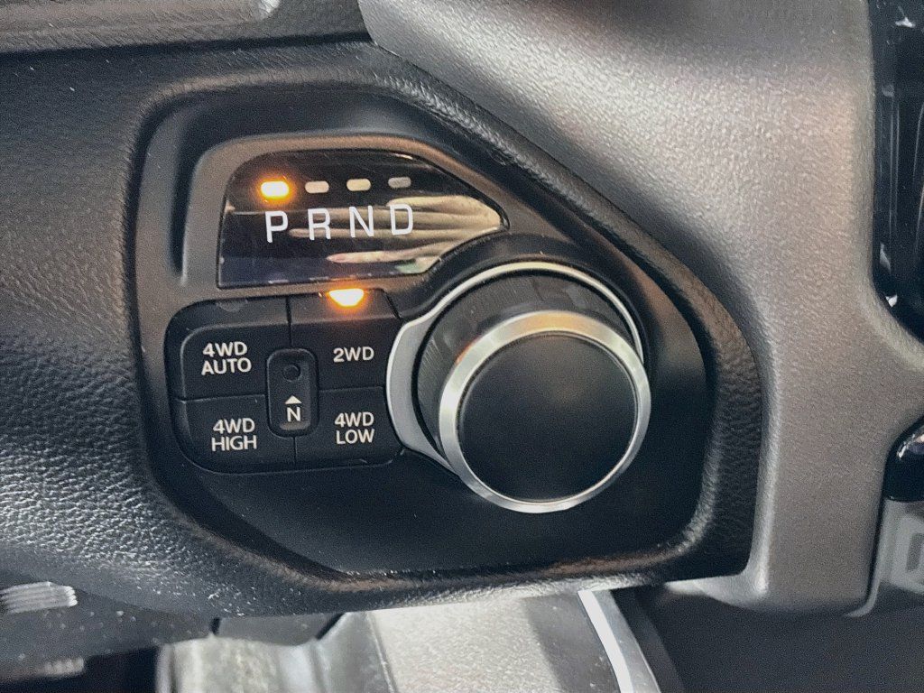 Used 2021 RAM 1500 Big Horn AWD/4WD image 18