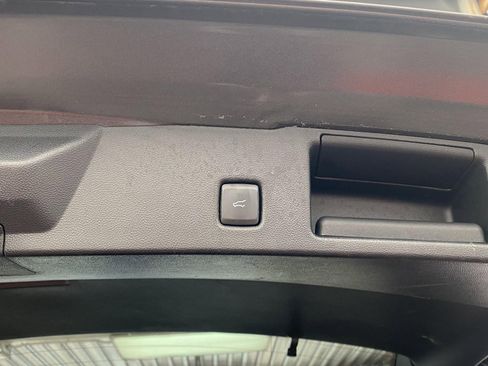 Used 2020 Ford Escape SEL image 15