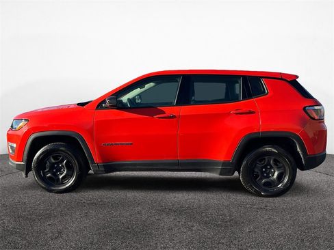 Certified 2018 Jeep Compass Sport w/ Tech Group image 2