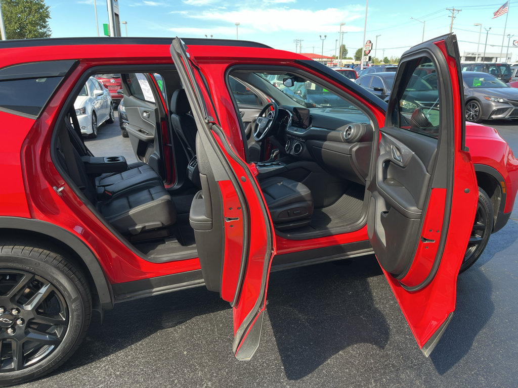 Used 2023 Chevrolet Blazer LT FWD image 39