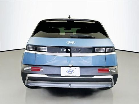 New 2026 Hyundai Ioniq 5 SEL image 4