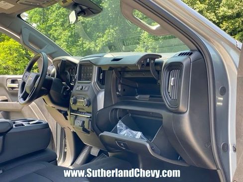 Used 2024 Chevrolet Silverado 1500 Custom w/ Turbomax Blackout Package AWD/4WD image 23