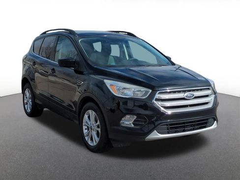 Used 2018 Ford Escape SE image 8