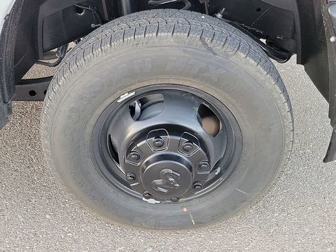 New 2026 RAM 3500 Tradesman AWD/4WD image 7