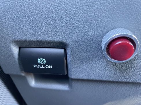 New 2025 Ford F550 4x4 Regular Cab Super Duty image 18