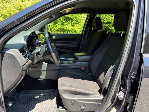 Used 2025 Dodge Durango GT w/ Blacktop Package AWD/4WD image 11
