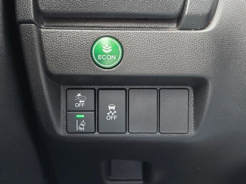 Used 2018 Honda Fit EX image 32
