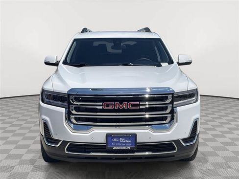 Used 2023 GMC Acadia SLE w/ Driver Convenience Package FWD image 4