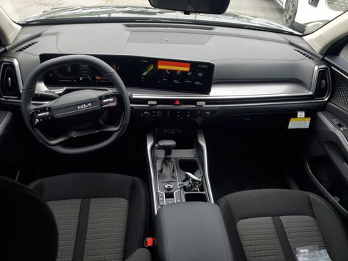 New 2026 Kia Sorento LX image 15